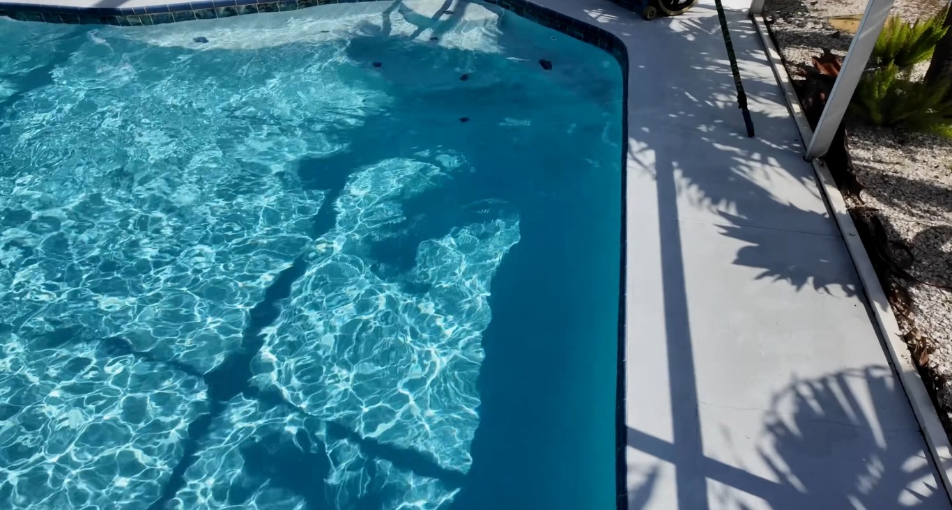 Professional Weekly Pool Cleaning Service in Union City, CA
